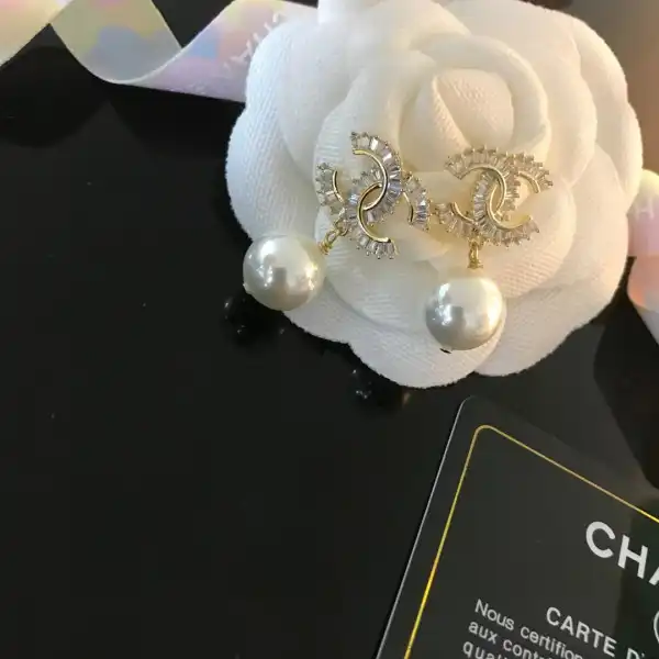 Yupoo bagsoffer CL EARRINGS 0124