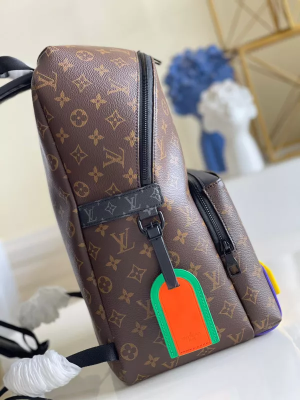 Yupoo bagsoffer LOUIS VUITTON DISCOVERY BACKPACK 0120