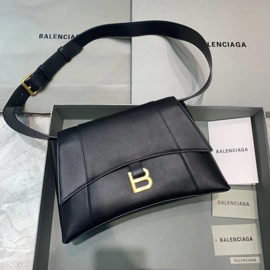 Bagsoffer yupoo BALENCIAGA DOWNTOWN MEDIUM SHOULDER BAG 0129