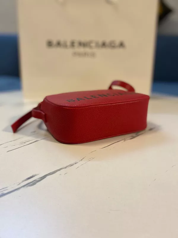 Yupoo bagsoffer BALENCIAGA EVERYDAY CAMERA BAG XS 0115