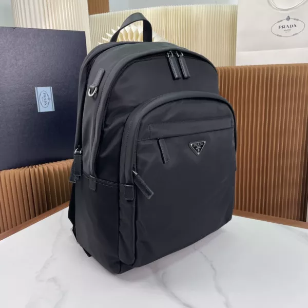 Bagsoffer PRADA Re-Nylon backpack 0117