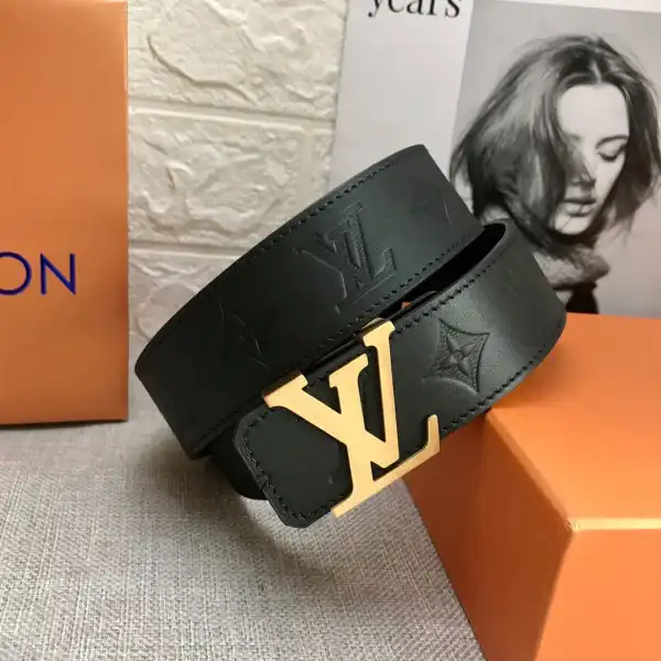 Bagsoffer LOUIS VUITTON BELT 0124