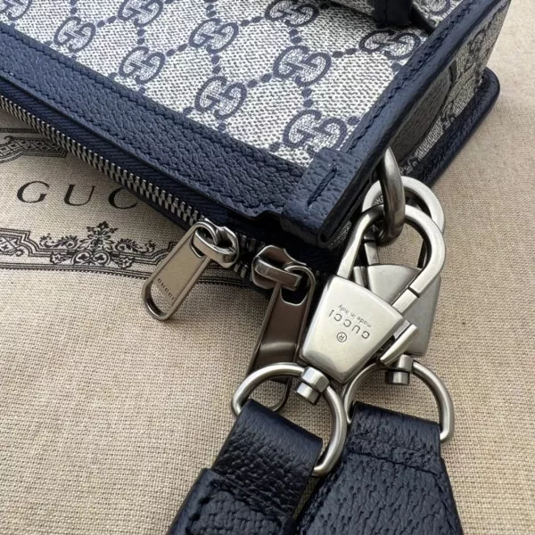 Yupoo bagsoffer Gucci Messenger bag with Interlocking G 0121