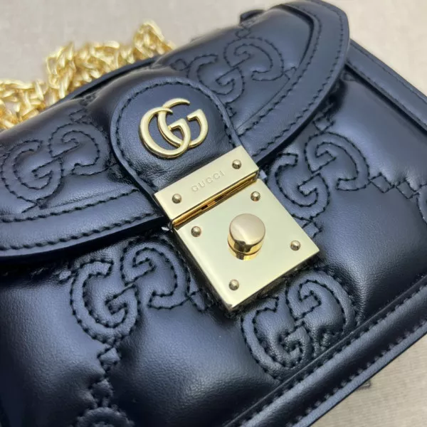 Bagsoffer yupoo GUCCI GG MATELASSÉ SMALL TOP HANDLE BAG 0121