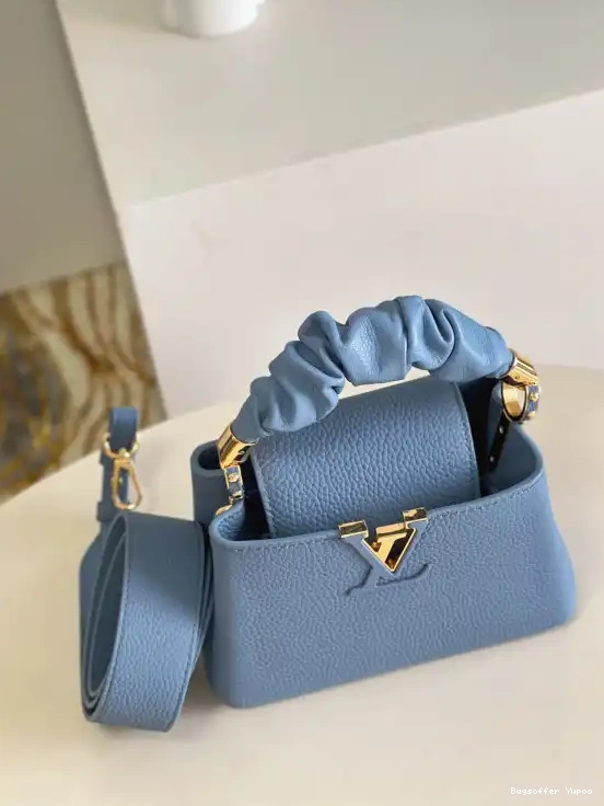 Bagsoffer VUITTON MINI LOUIS CAPUCINES 0218