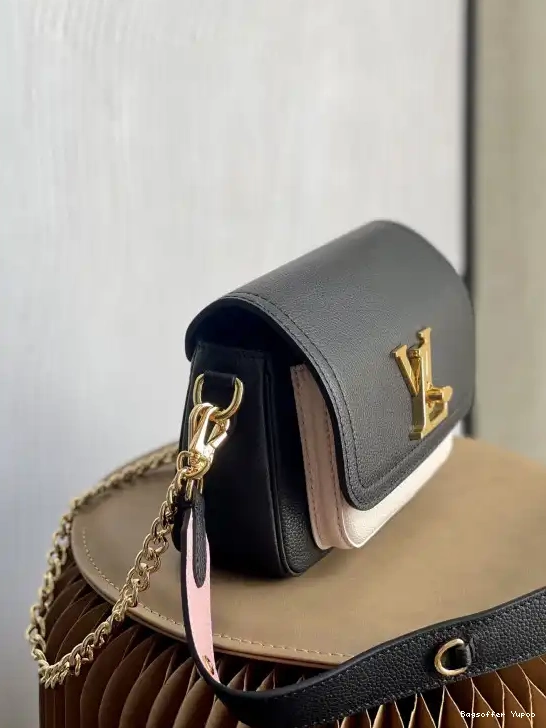 Bagsoffer yupoo LOCKME LOUIS TENDER VUITTON 0212