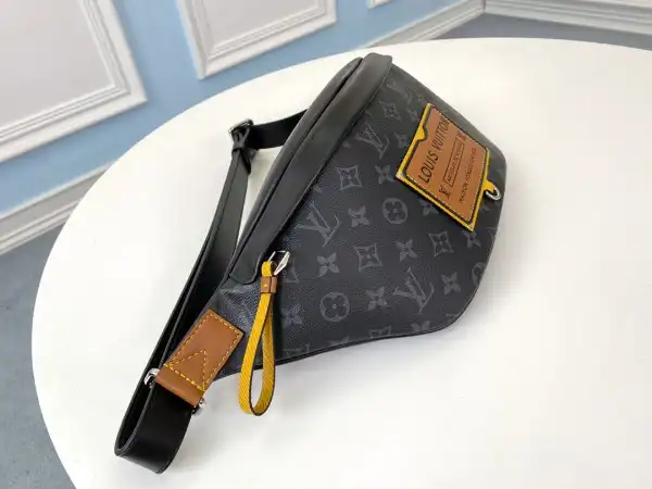 Bagsoffer yupoo LOUIS VUITTON BUMBAG 0205