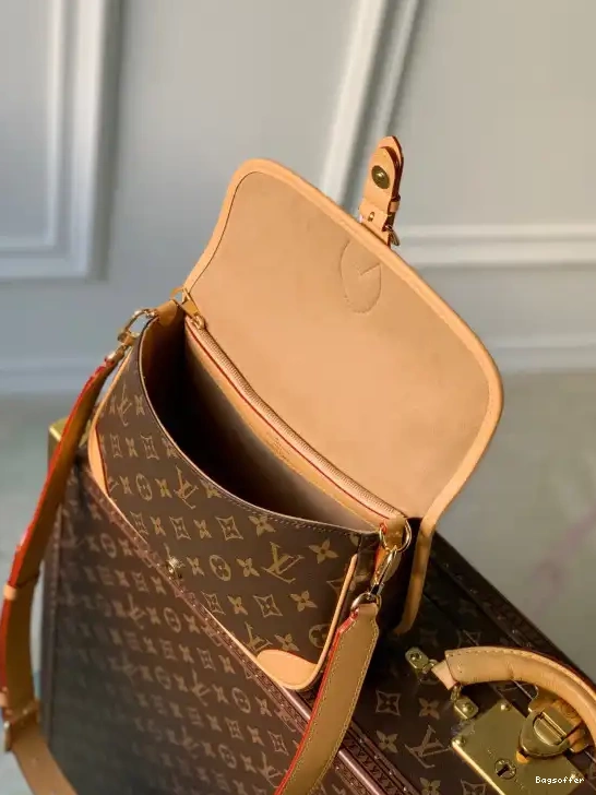 Yupoo bagsoffer Diane VUITTON Nano LOUIS 0224