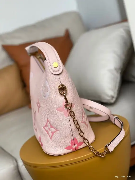 Bagsoffer LOUIS VUITTON MARSHMALLOW 0221