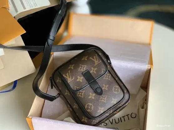 Yupoo bagsoffer Wallet VUITTON LOUIS Christopher Wearable 0214