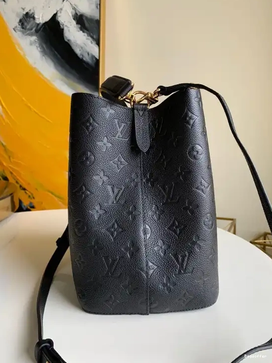 Bagsoffer MM VUITTON LOUIS NEONOE 0222