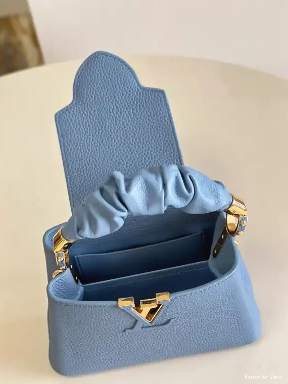 Bagsoffer VUITTON MINI LOUIS CAPUCINES 0218