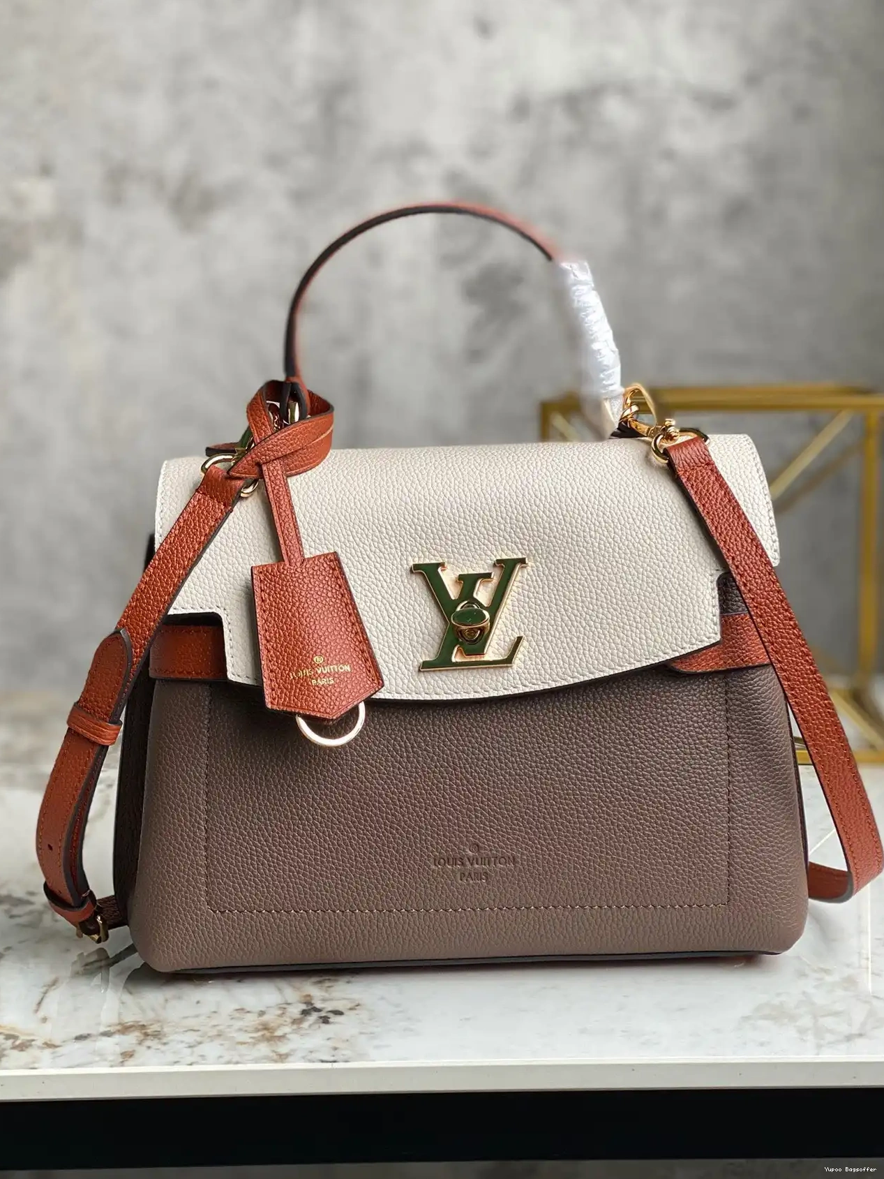 Bagsoffer LOUIS VUITTON BB LOCKME EVER 0217