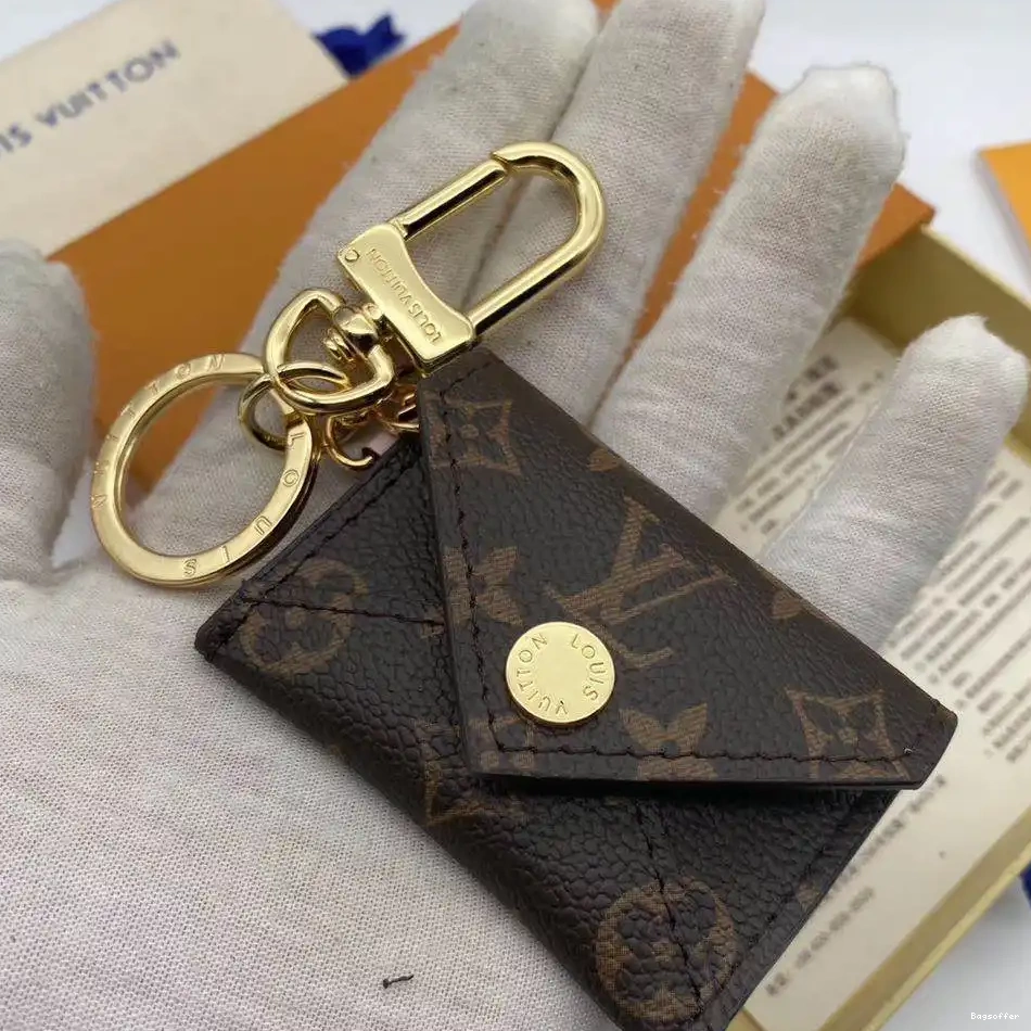 Bagsoffer yupoo BAG POUCH CHARM KIRIGAMI HOLDER VUITTON LOUIS AND KEY 0222