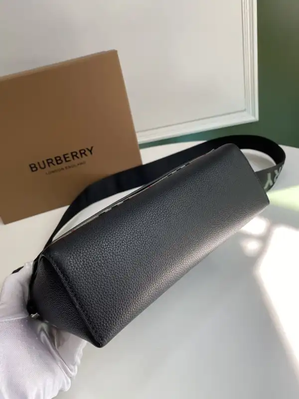 Bagsoffer BURBERRY Note Crossbody Bag-25-8.5-18cm 0201