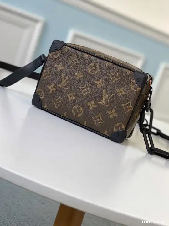 Yupoo bagsoffer LOUIS SOFT TRUNK VUITTON 0212