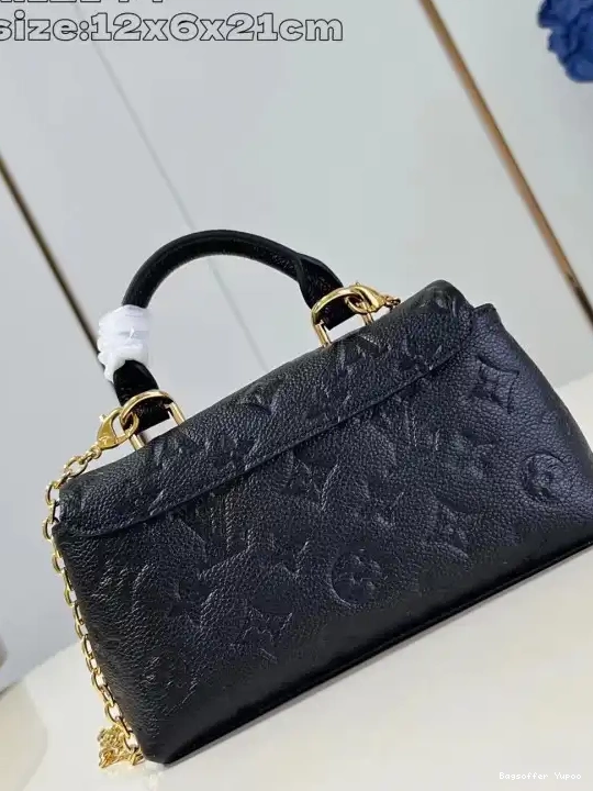 Yupoo bagsoffer Vuitton Louis Madeleine Nano 0210