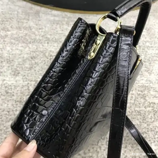 Yupoo bagsoffer BB LOUIS VUITTON CAPUCINES 0221