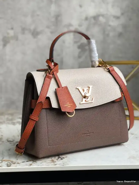 Bagsoffer LOUIS VUITTON BB LOCKME EVER 0217