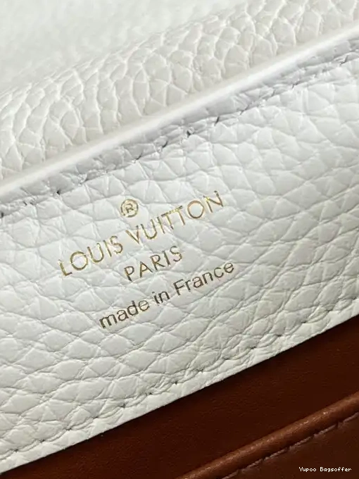 Bagsoffer VUITTON CAPUCINES MINI LOUIS 0210