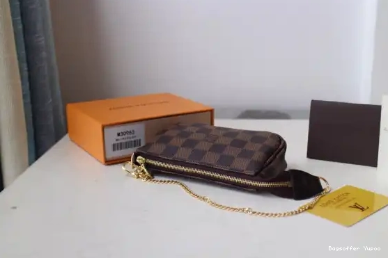 Bagsoffer yupoo VUITTON POCHETTE MINI LOUIS ACCESSOIRES 0221