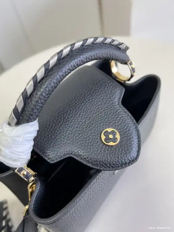 Bagsoffer VUITTON LOUIS BB CAPUCINES 0216