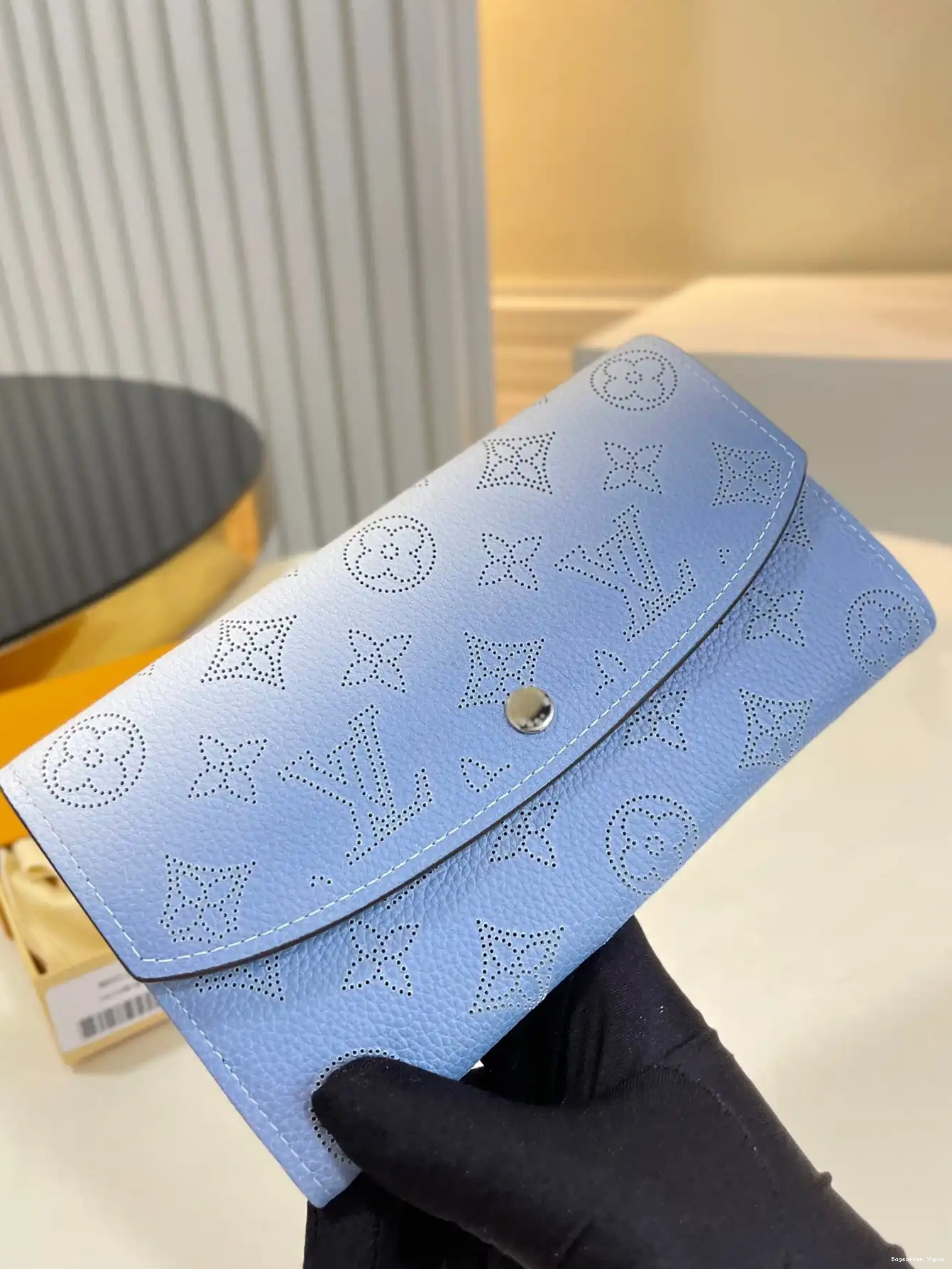 Yupoo bagsoffer LOUIS WALLET IRIS VUITTON 0212