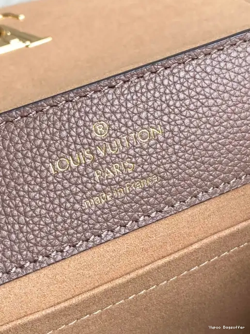 Bagsoffer LOUIS VUITTON BB LOCKME EVER 0217