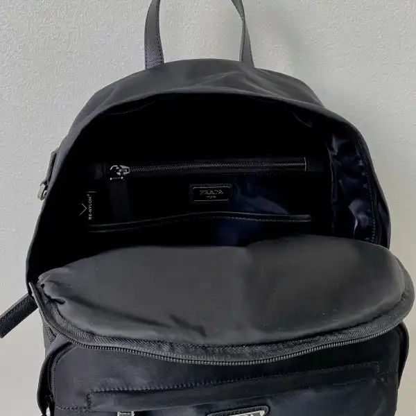 Bagsoffer PRADA Backpack-29*40*17CM 0203