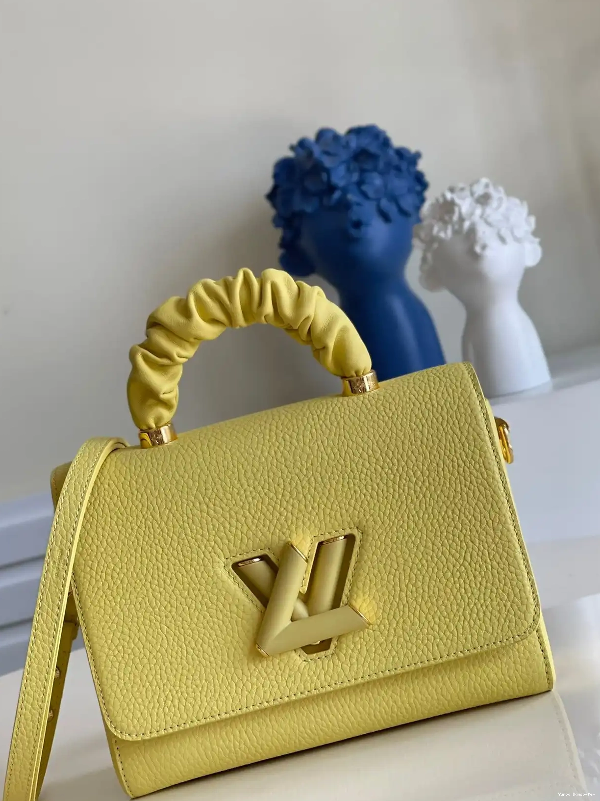 Bagsoffer MM VUITTON TWIST LOUIS 0219