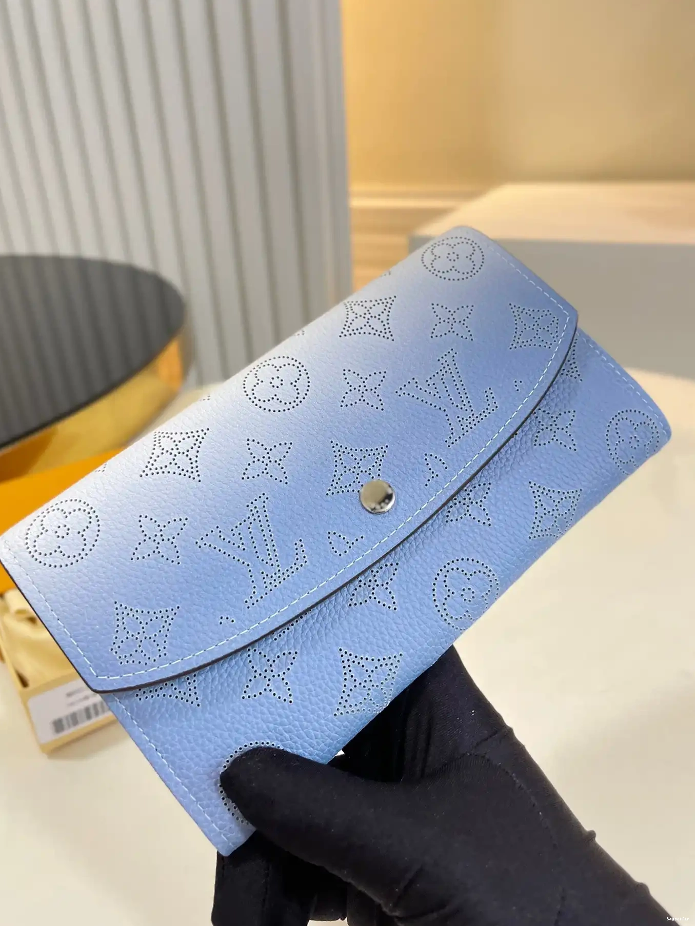 Yupoo bagsoffer VUITTON WALLET LOUIS IRIS 0215