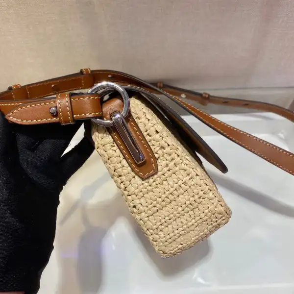 Bagsoffer PRADA Raffia and Leather Shoulder Bag 0203